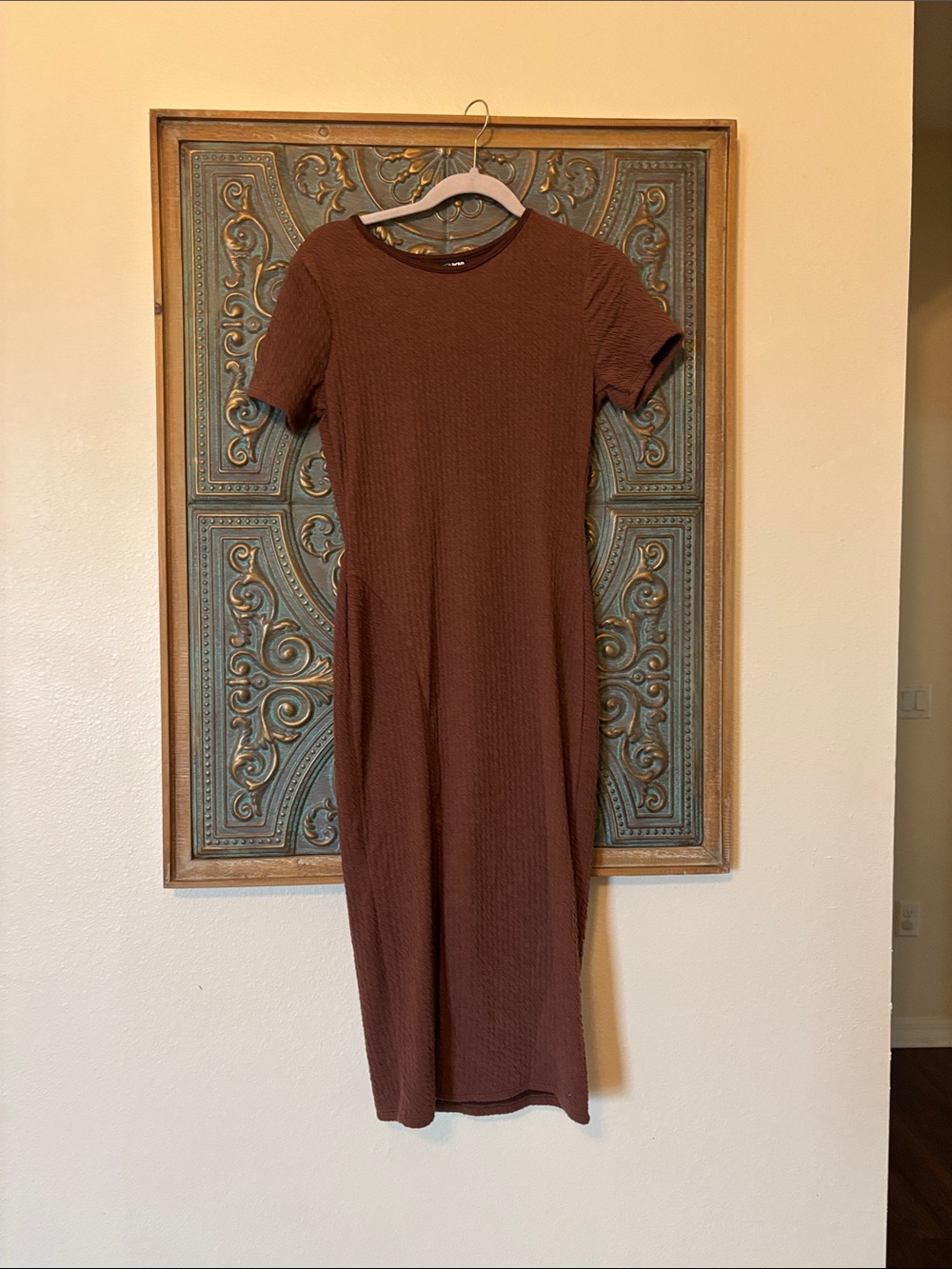 Fashion Nova Brown Ribbed Short-Sleeve Midi Dress